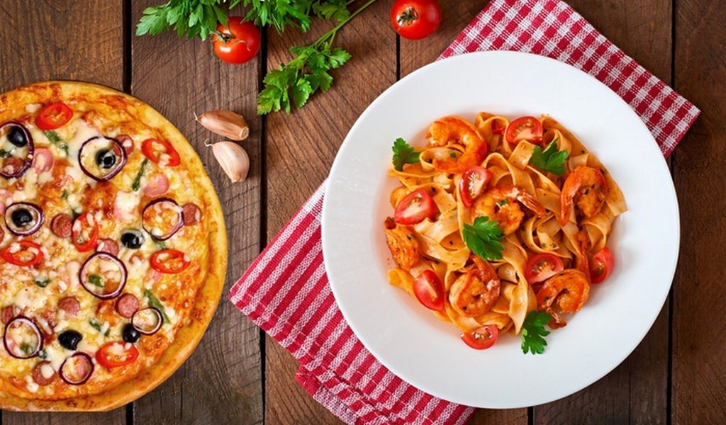 making_italian_pasta_or_pizza