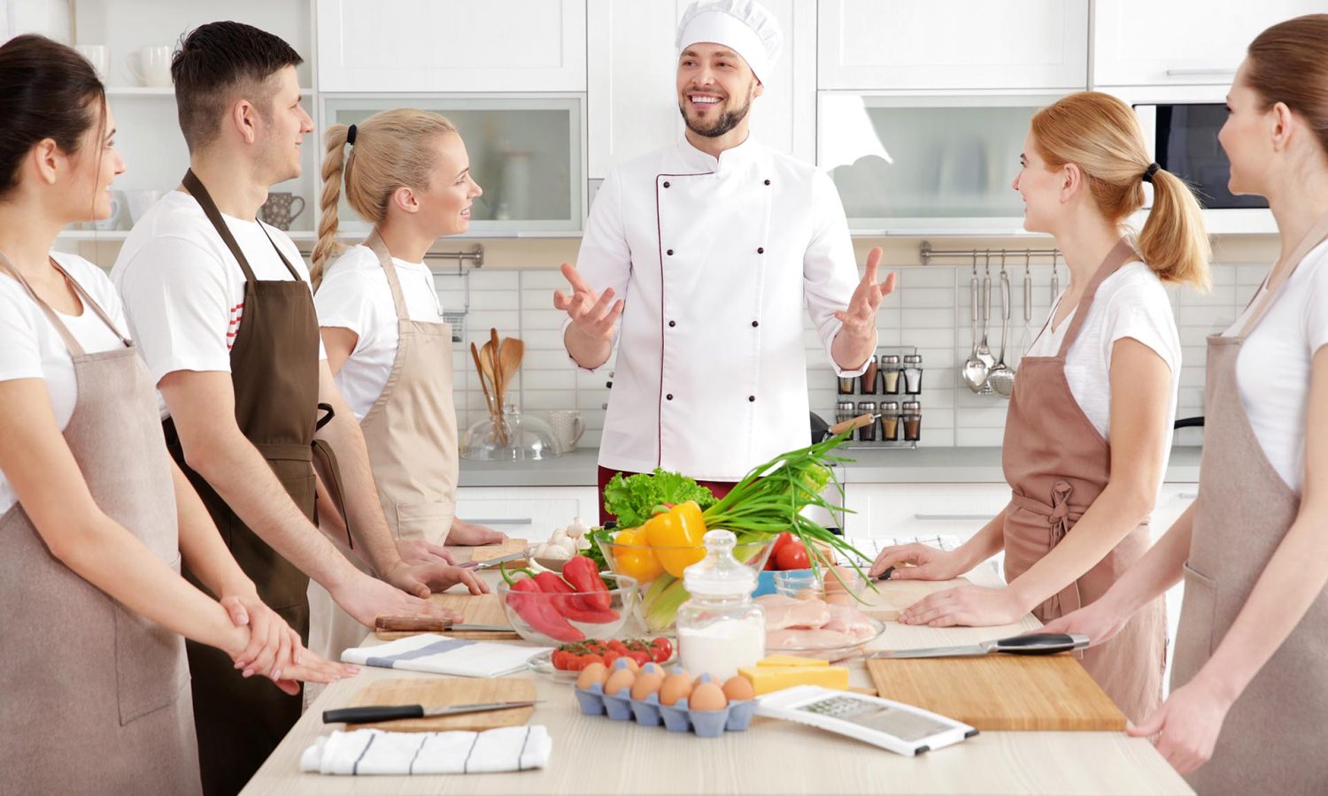 Professional Cooking Courses for Groups in Italy